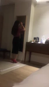 大长腿极品良家气质女神秒杀一切网红脸 第一视角口交舔脚上位骑乘操逼